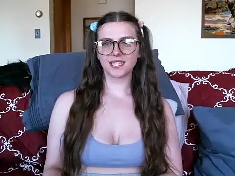katie_kitten38's sex show image