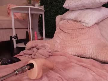 lexibby69's sex show image lexibby69's sex show image