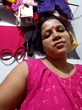 Изображение секс-шоу модели reya743 Изображение секс-шоу модели reya743