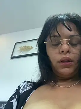 Kataliina's sex show image
