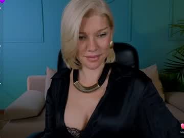 Изображение секс-шоу модели lindsi_luvviv Изображение секс-шоу модели lindsi_luvviv