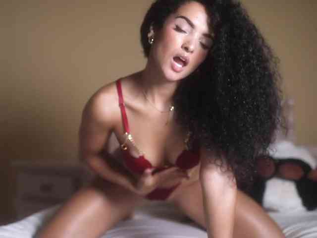 suzysuz's sex show image