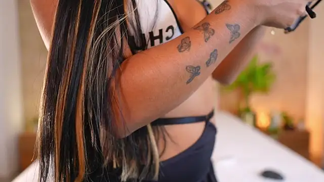 Изображение секс-шоу модели Ana_Maria11 Изображение секс-шоу модели Ana_Maria11