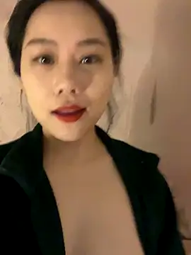 Eliza-E's sex show image