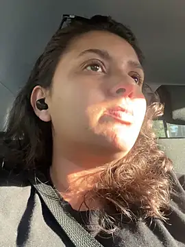 midsize_94's sex show image