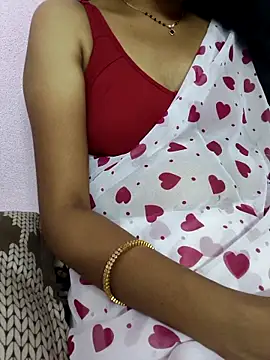 Изображение секс-шоу модели Cuteteluguammmaie