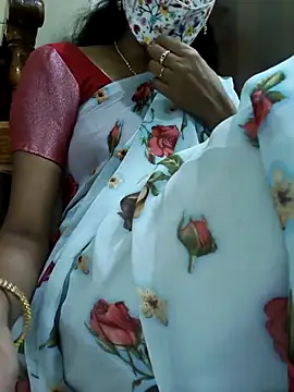 Изображение секс-шоу модели Cuteteluguammmaie