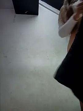 rapunzel069's sex show image rapunzel069's sex show image