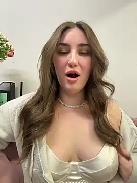 KiraBarlows's sex show image