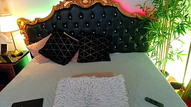 Изображение секс-шоу модели Alesha_XO