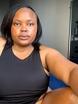 Curveysinaa's sex show image