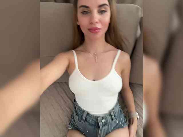 LedyMiya's sex show image