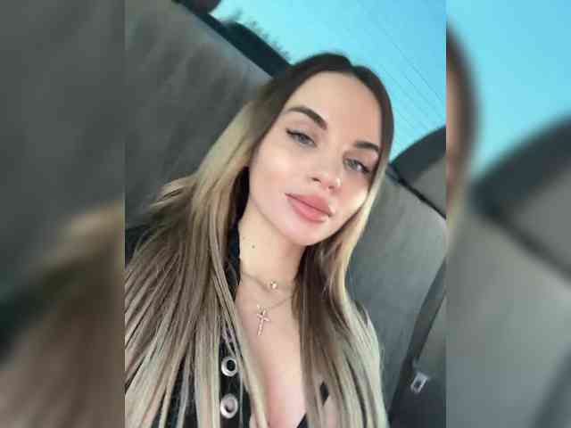 LedyMiya's sex show image