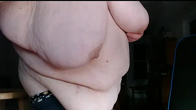 Suzys_Secrets's sex show image