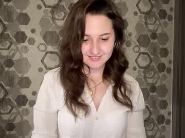 Изображение секс-шоу модели almostinnocent_