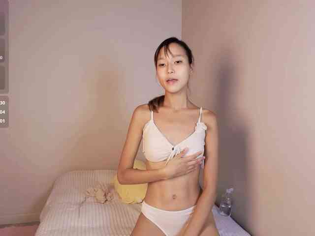 lihnpham's sex show image