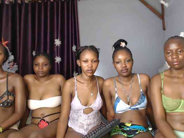 Изображение секс-шоу модели Londonbliss Изображение секс-шоу модели Londonbliss