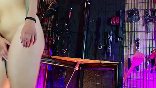 Sexshow-Bild von lexxy_luu Sexshow-Bild von lexxy_luu