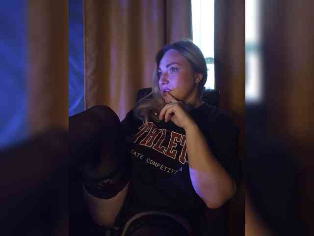 Tanysha-1's sex show image Tanysha-1's sex show image