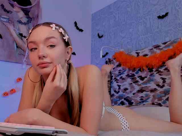 Изображение секс-шоу модели DashaSento