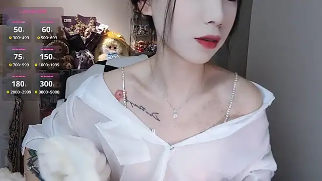 M-OTT_'s sex show image