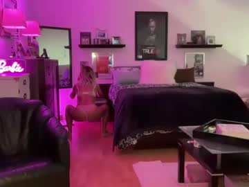Sexshow-Bild von velvetbarbie