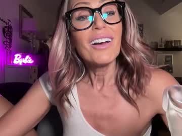 velvetbarbie's sex show image velvetbarbie's sex show image