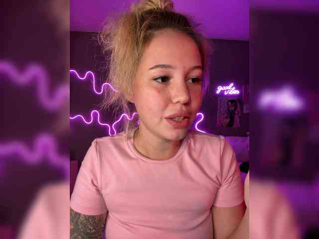 Изображение секс-шоу модели AmyGlad Изображение секс-шоу модели AmyGlad