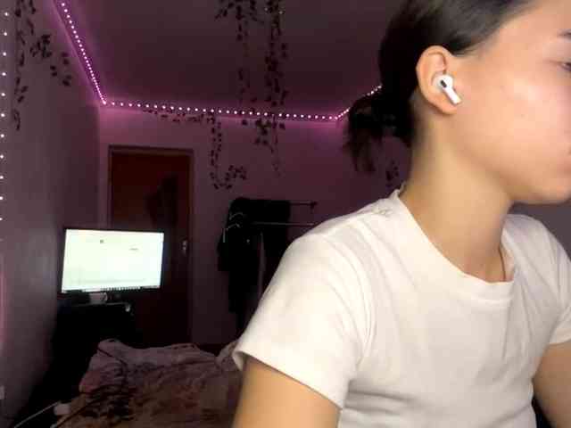 EvonneHeally's sex show image EvonneHeally's sex show image