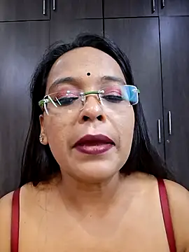 hornyrosy321's sex show image