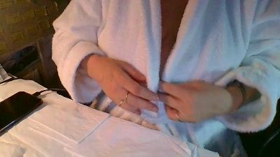 Luciema's sex show image