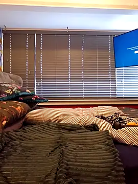 Maddythemilf's sex show image