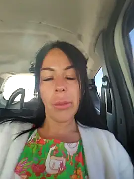 Maddythemilf's sex show image