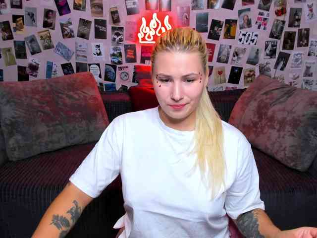 Sexshow-Bild von Ulya11Cutex Sexshow-Bild von Ulya11Cutex