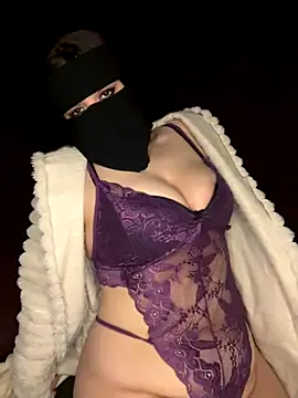 Изображение секс-шоу модели RooVaaN-Xx Изображение секс-шоу модели RooVaaN-Xx