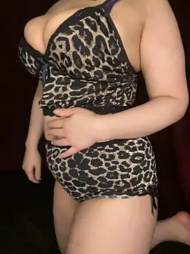 Изображение секс-шоу модели RooVaaN-Xx