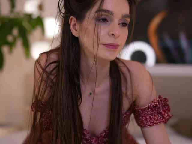 Изображение секс-шоу модели DorisCream Изображение секс-шоу модели DorisCream