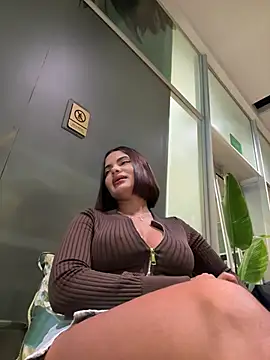 Irina_Velvett's sex show image