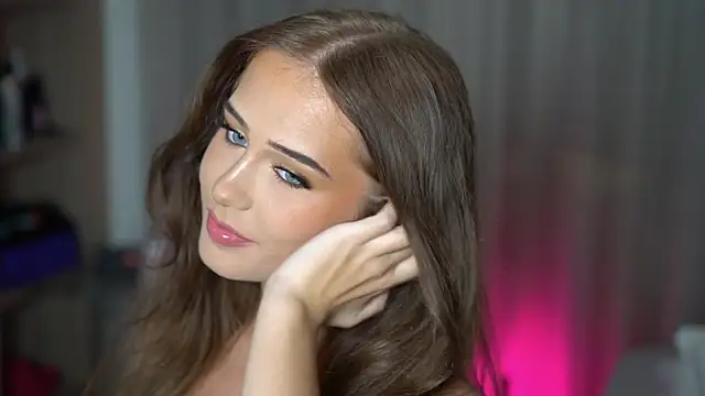 Изображение секс-шоу модели Peachxlush Изображение секс-шоу модели Peachxlush