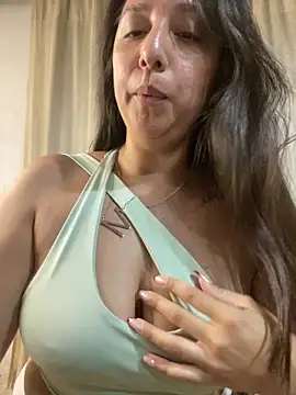 Soy_maiaa4's sex show image