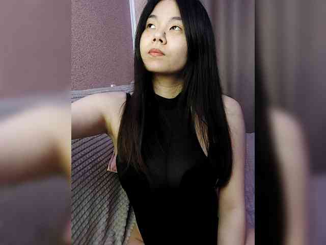 Изображение секс-шоу модели winnie-tyan