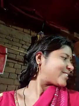 Изображение секс-шоу модели Horny-Rashi Изображение секс-шоу модели Horny-Rashi