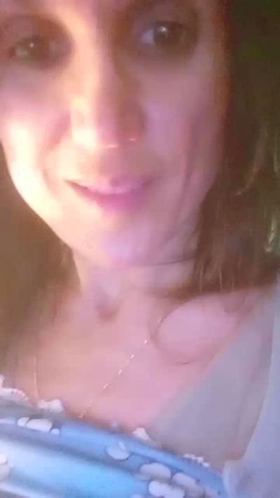 Nelissa86's sex show image