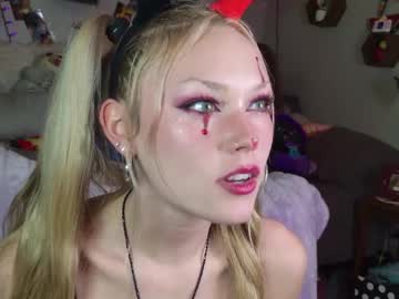 lilfknsquirt's sex show image lilfknsquirt's sex show image