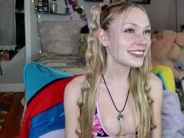 lilfknsquirt's sex show image lilfknsquirt's sex show image