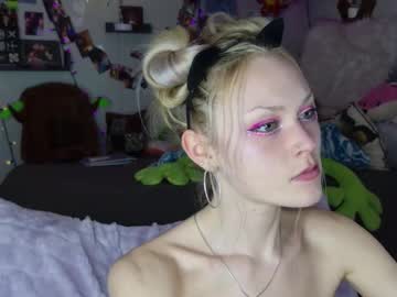 Sexshow-Bild von lilfknsquirt Sexshow-Bild von lilfknsquirt