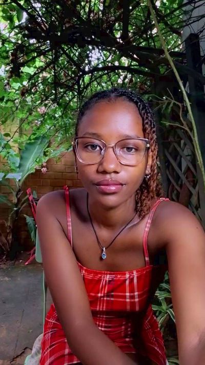 KynaFrenchy's sex show image KynaFrenchy's sex show image