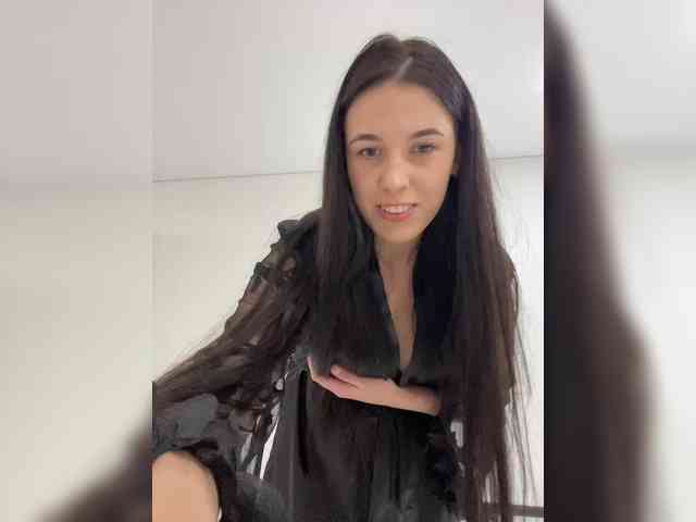Potifays's sex show image