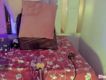 alanna_hot3's sex show image