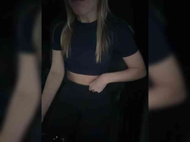 RoxyJet's sex show image